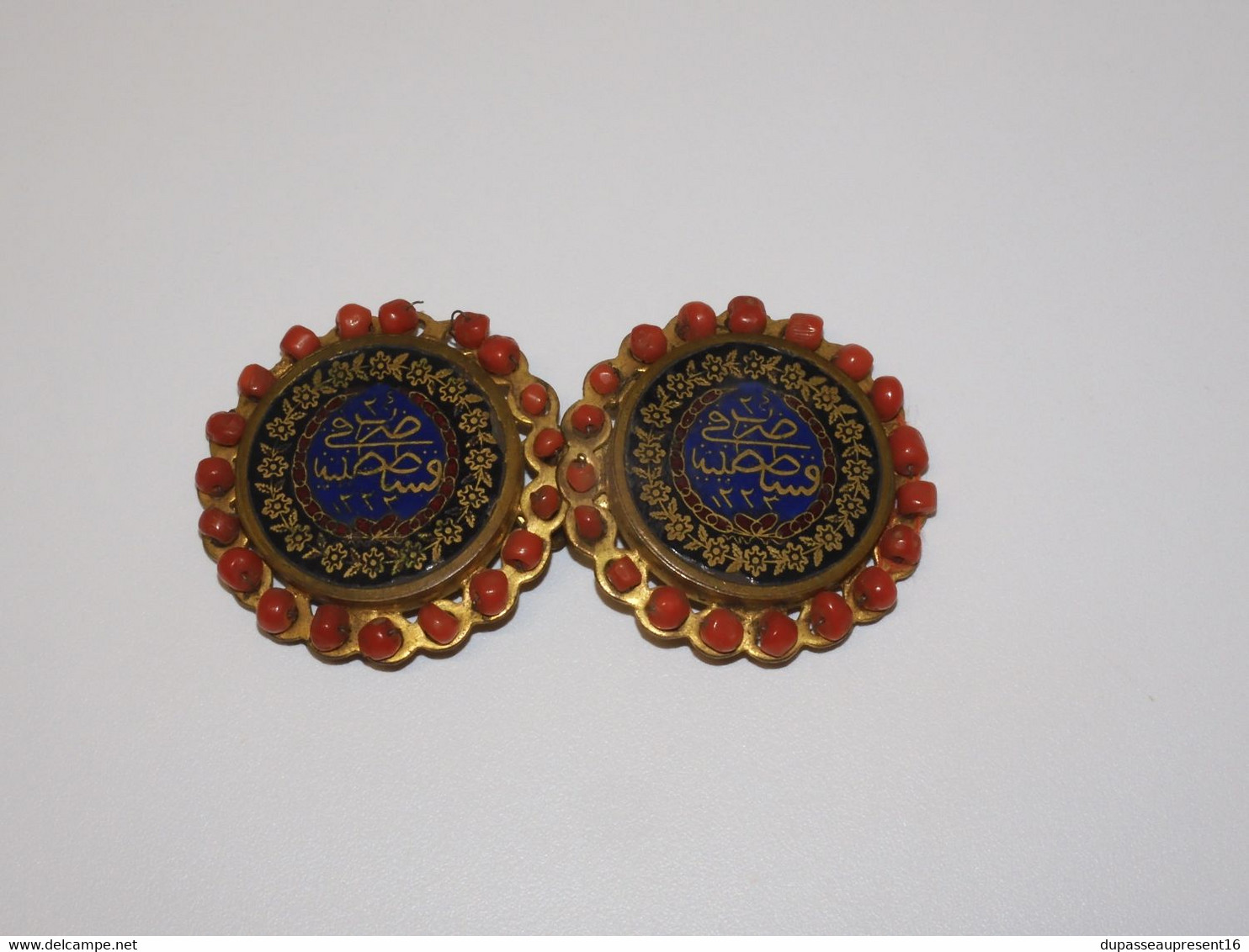 *BELLES BOUCLES De CAPE Tour Perles CORAIL EMAUX CALLIGRAPHIE ORIENTALE BIJOU   E - Autres & Non Classés