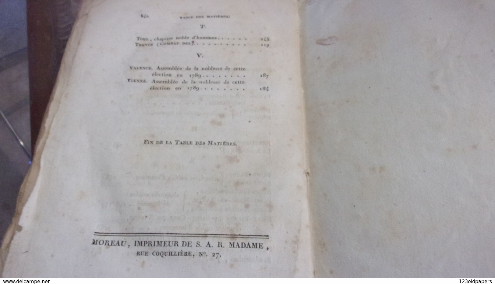 1820/1822 RARE  E0 5 VOL COMPLETS DICTIONNAIRE UNIVERSEL DE LA NOBLESSE DE FRANCE M DE COURCELLES ROYAUTE