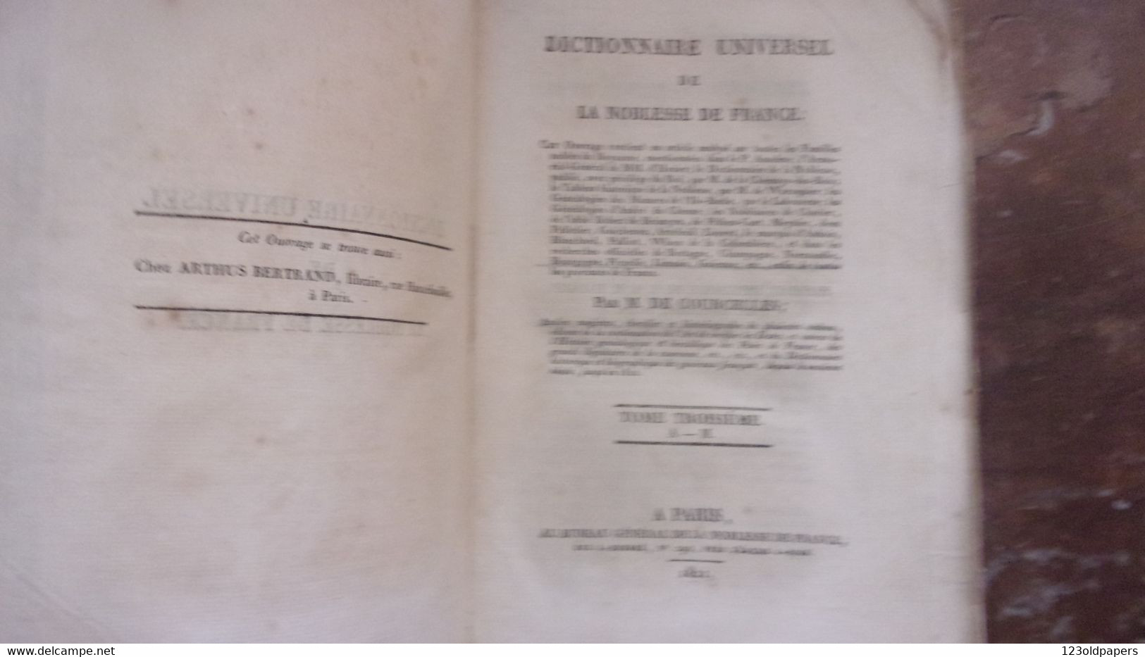 1820/1822 RARE  E0 5 VOL COMPLETS DICTIONNAIRE UNIVERSEL DE LA NOBLESSE DE FRANCE M DE COURCELLES ROYAUTE