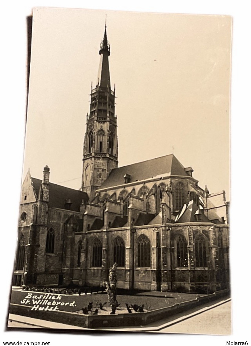 #1379 - Basiliek, St. Willebrord, Hulst 1942 (ZL) - Hulst