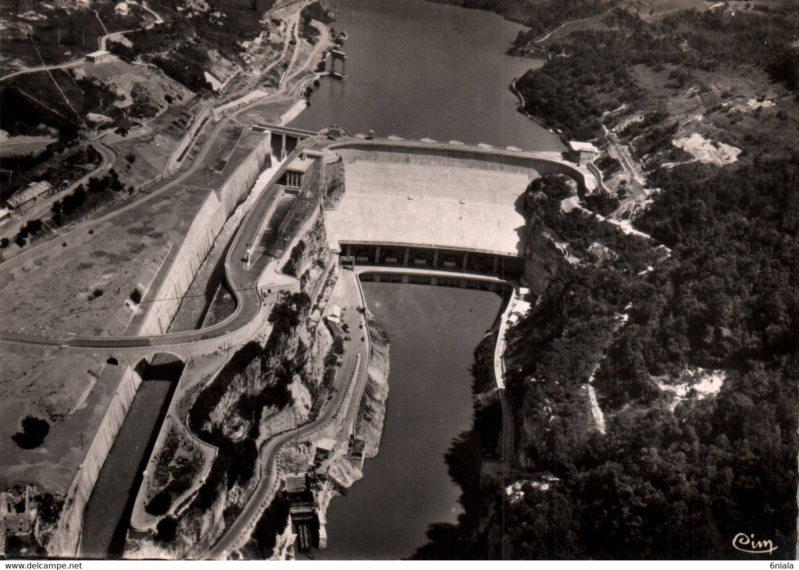 Barrage De GENISSIAT  Vue Prise D'Avion     (Recto-verso) 01 - Génissiat