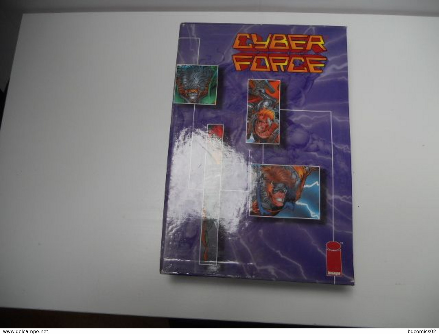 Coffret Cyber Force N°3 éditions Usa Volumes 1 à 6 Marc Silvestri - Sammlungen