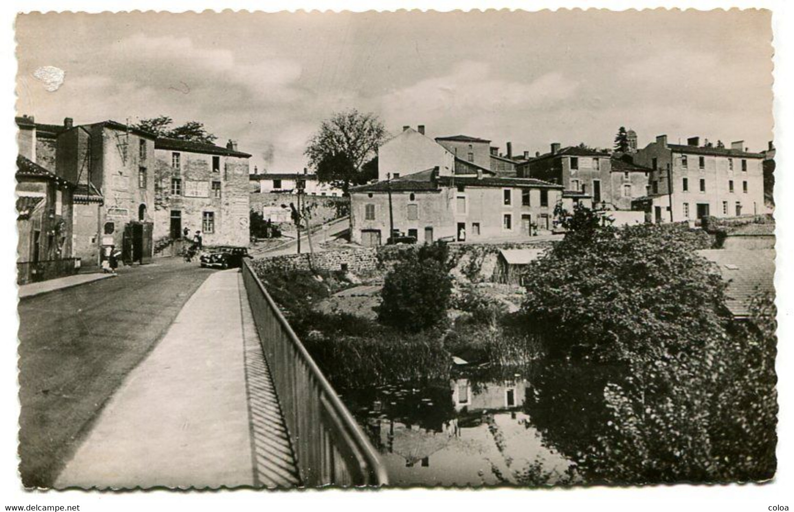 MONTFAUCON SUR MOINE Le Pont Sur La Moine - Montfaucon