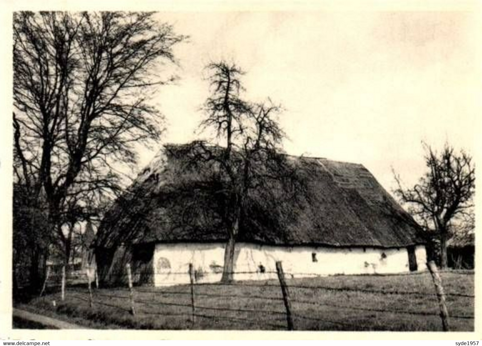 Heist-op-den-Berg: De Grootste Van Onze Bewaarde, Monumentale Kempische Schuren. Hallaaraard - Heist-op-den-Berg