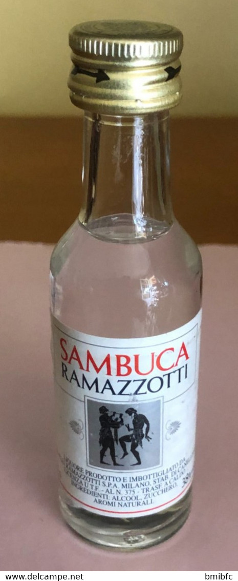 SAMBUCA RAMAZZOTI 3cl - 38% Vol.   MILANO - Miniaturflaschen