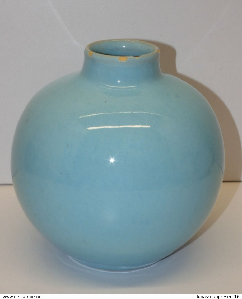 *VASE BOULE ART DECO CERAMIQUE ALFRED RENOLEAU BLEU CLAIR SORTI De GRENIER E - Angoulême/Le Renoleau (FRA)