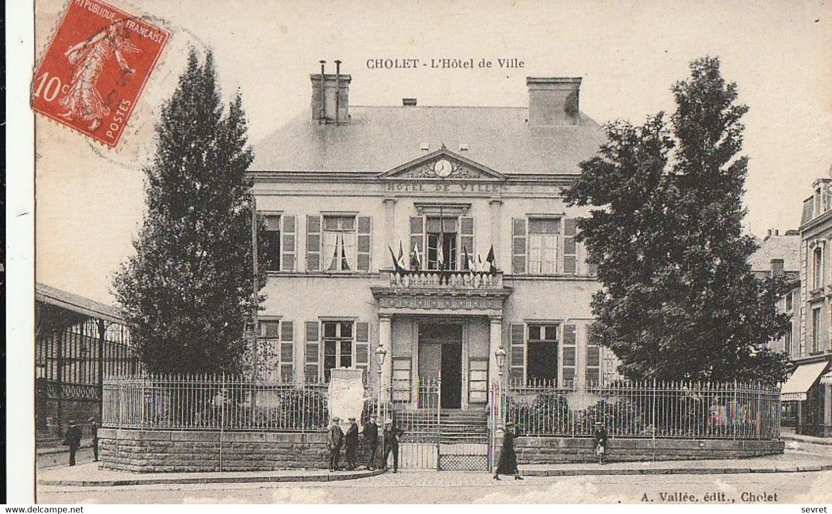 CHOLET. - L'Hôtel De Ville - Cholet