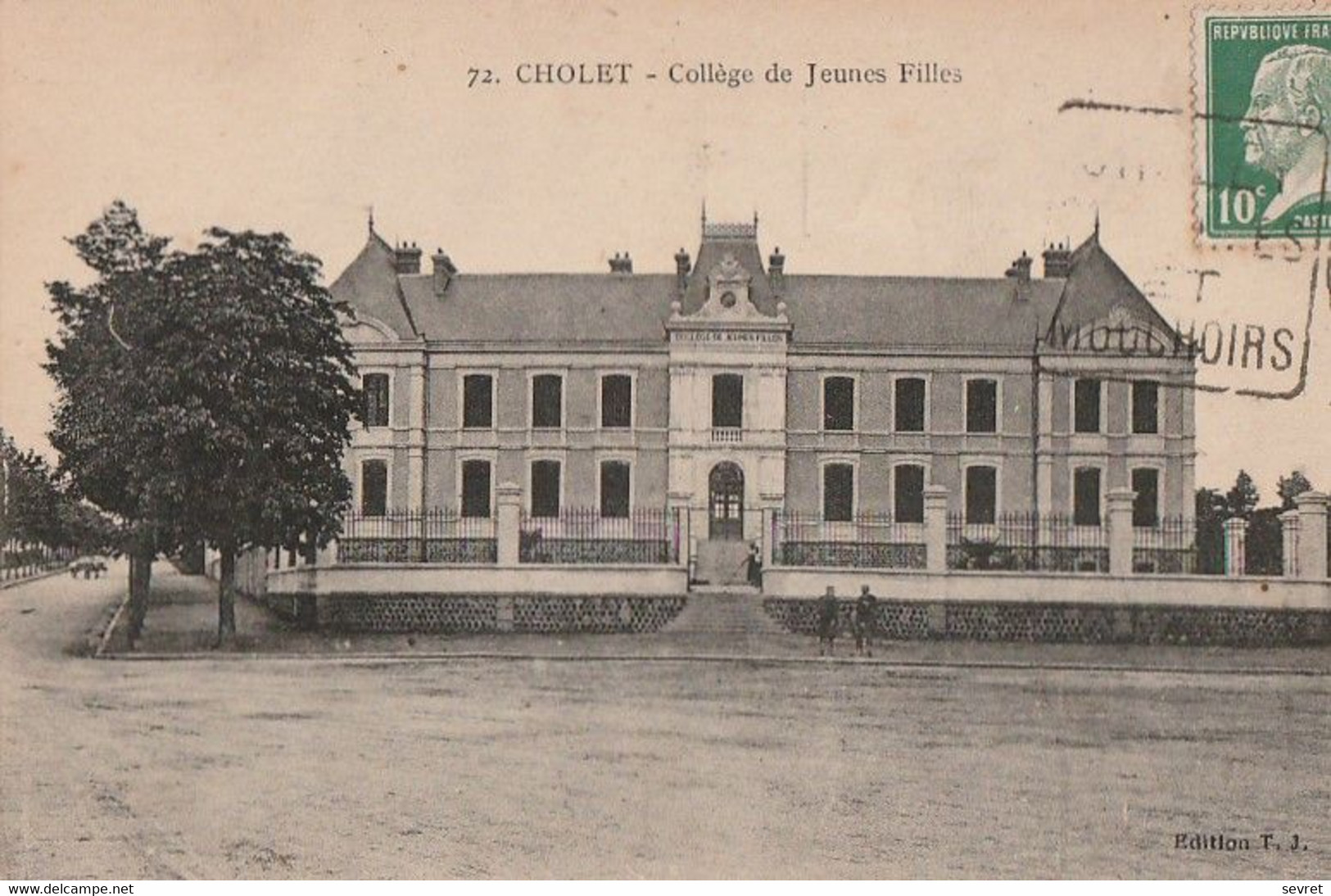 CHOLET. - Collège De Jeunes Filles - Cholet