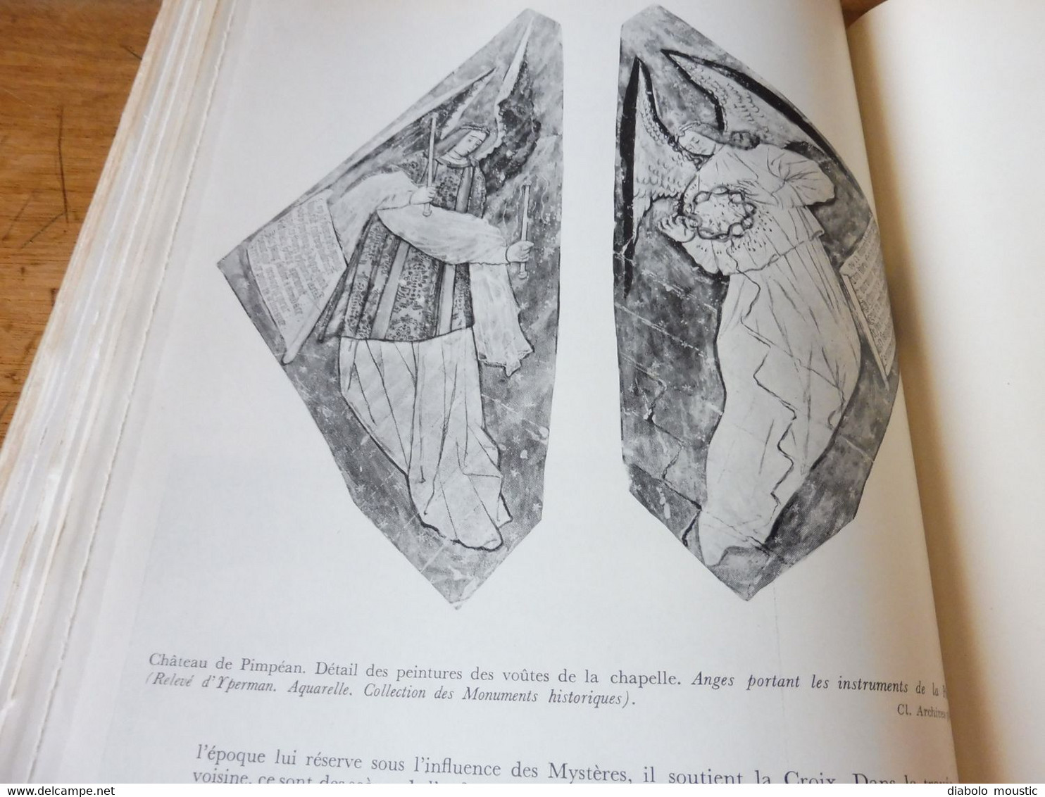 1951   ANJOU  ( Inondation du Val); Durtal, Saumur, Angers, Saint-Florent; Célébrités; Arts; Histoire; Etc