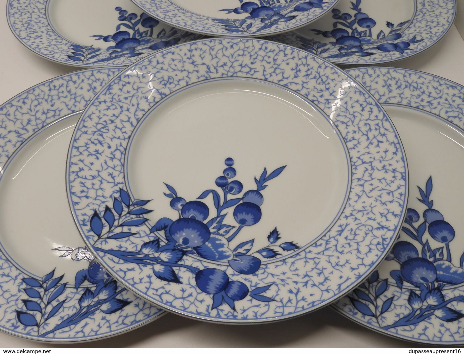 *6 GRANDES ASSIETTES PLATES PORCELAINE LIMOGES PHILIPPE DESHOULIERES BRACIEUX   E - Limoges (FRA)