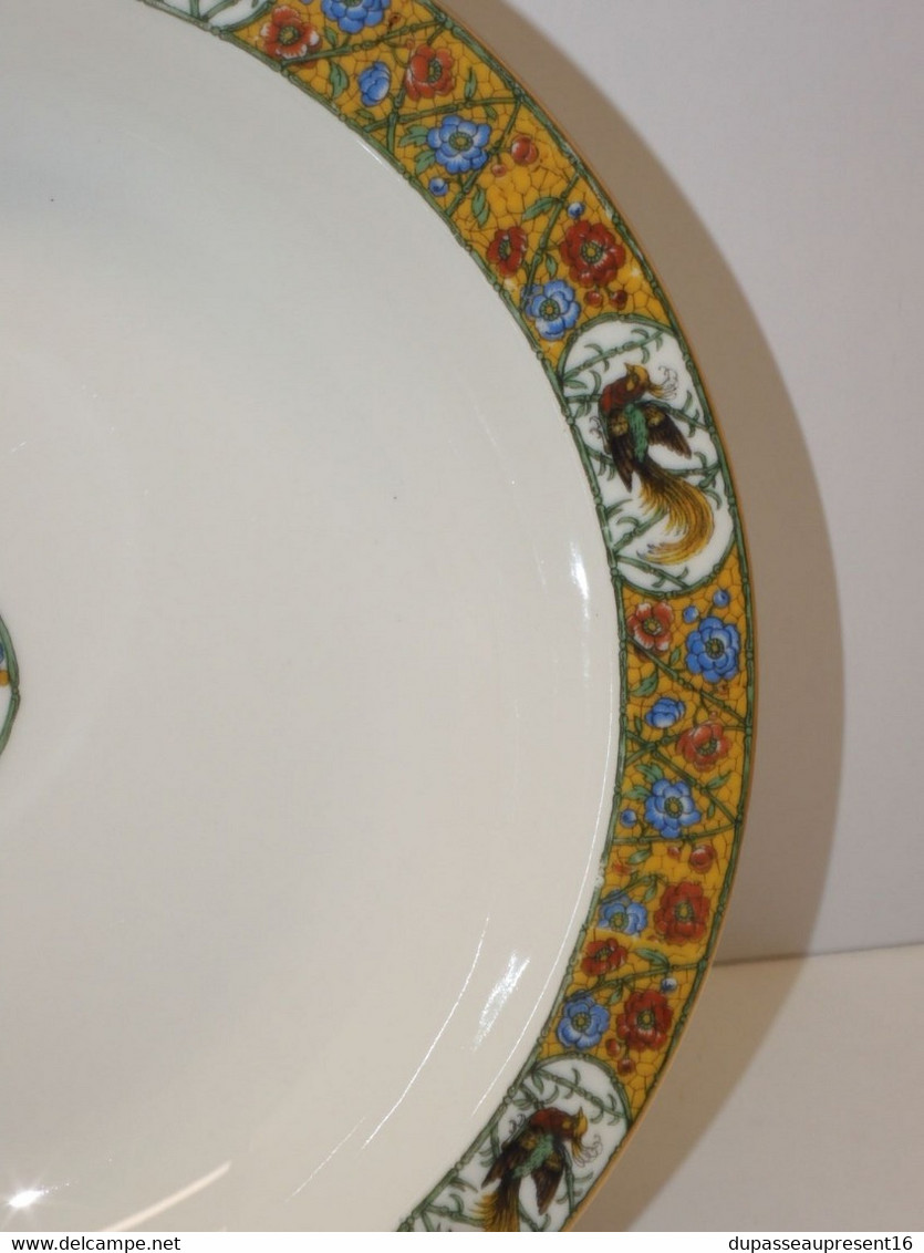 *TRES JOLI ANCIEN PLAT ROND CREUX PORCELAINE ANCIENNE LIMOGES WG & Cie TABLE  E - Limoges (FRA)