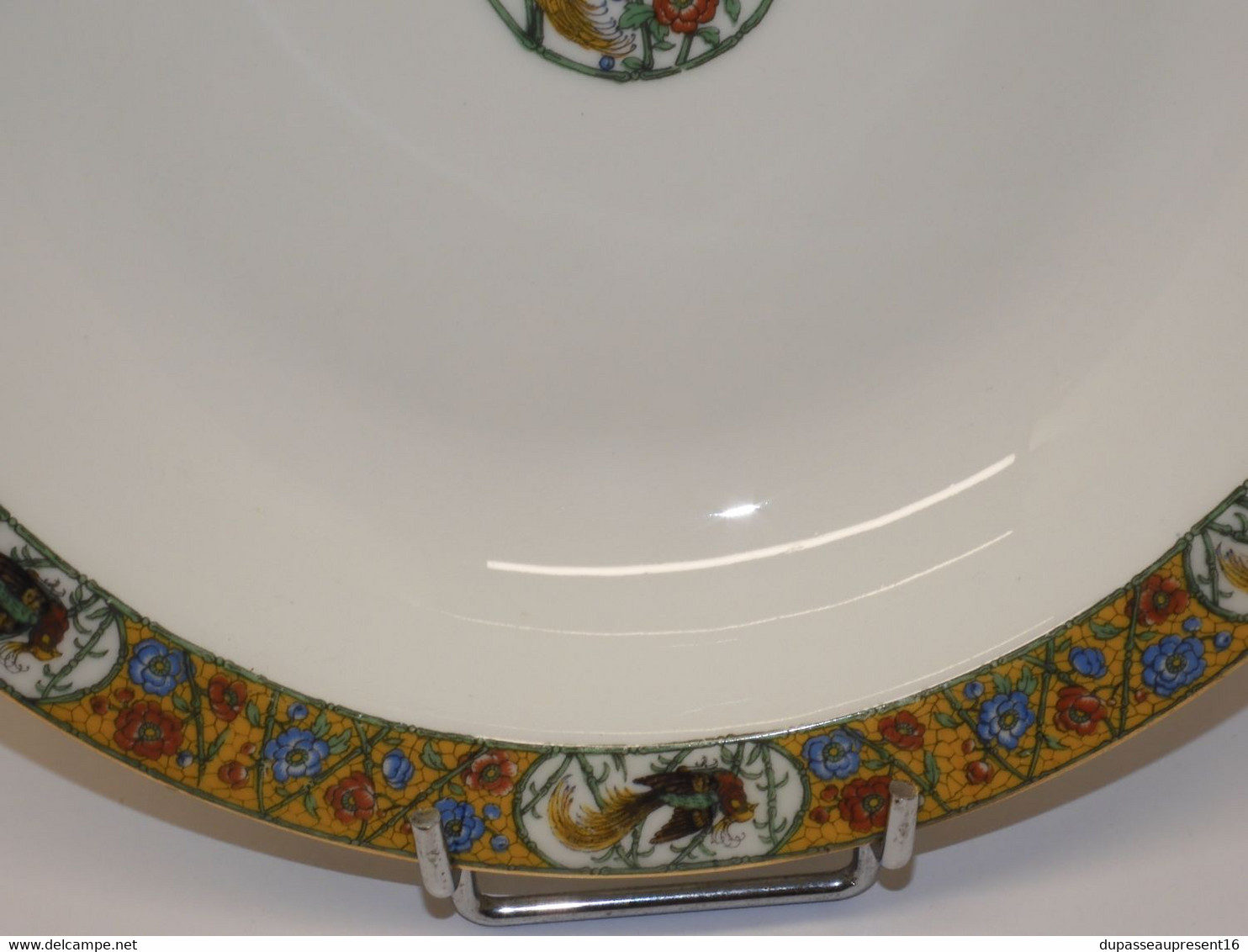 *TRES JOLI ANCIEN PLAT ROND CREUX PORCELAINE ANCIENNE LIMOGES WG & Cie TABLE  E