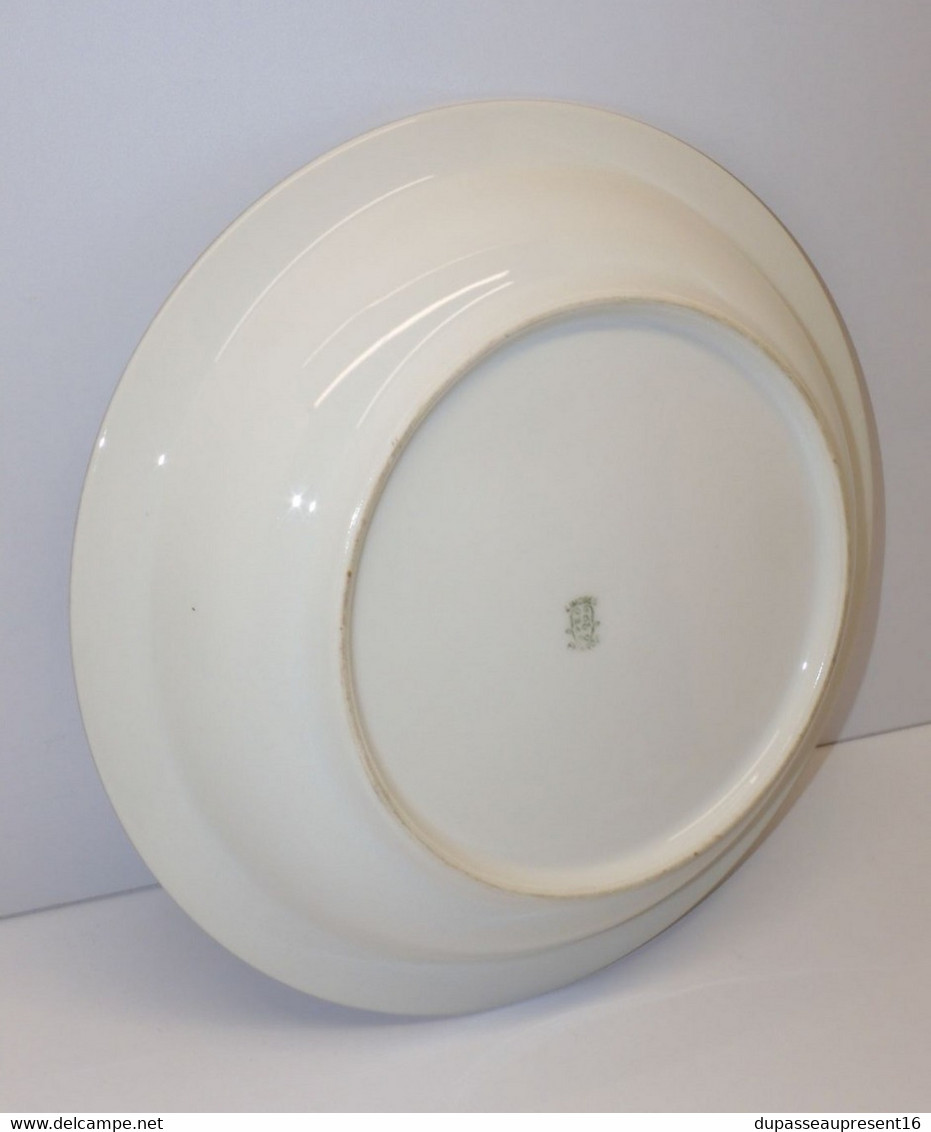 *TRES JOLI ANCIEN PLAT ROND CREUX PORCELAINE ANCIENNE LIMOGES WG & Cie TABLE  E