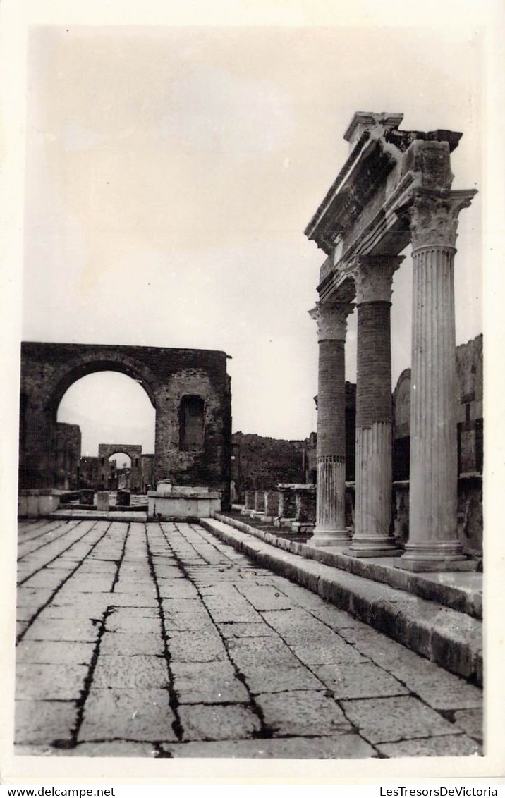 CPA ITALIA - POMPEI - Foro Civile - Archi Di Trionfo - Pompei