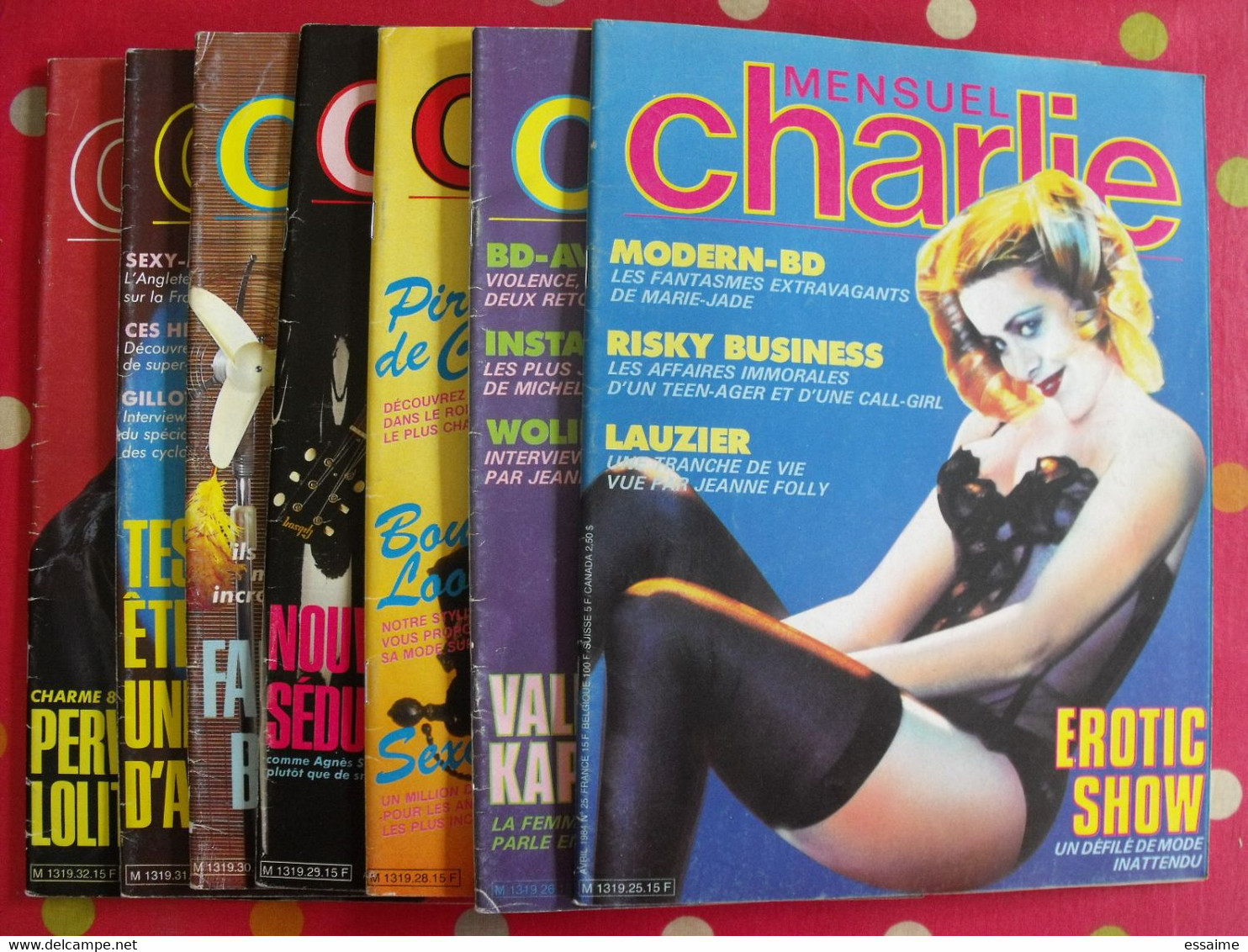lot de 13 revues du magazine Charlie-mensuel de 1982-1984
