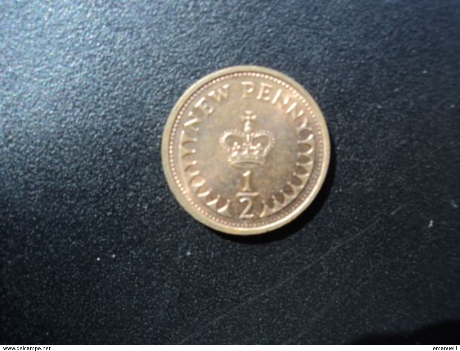 ROYAUME UNI : 1/2 PENNY  1975   KM 914     SUP - 1/2 Penny & 1/2 New Penny
