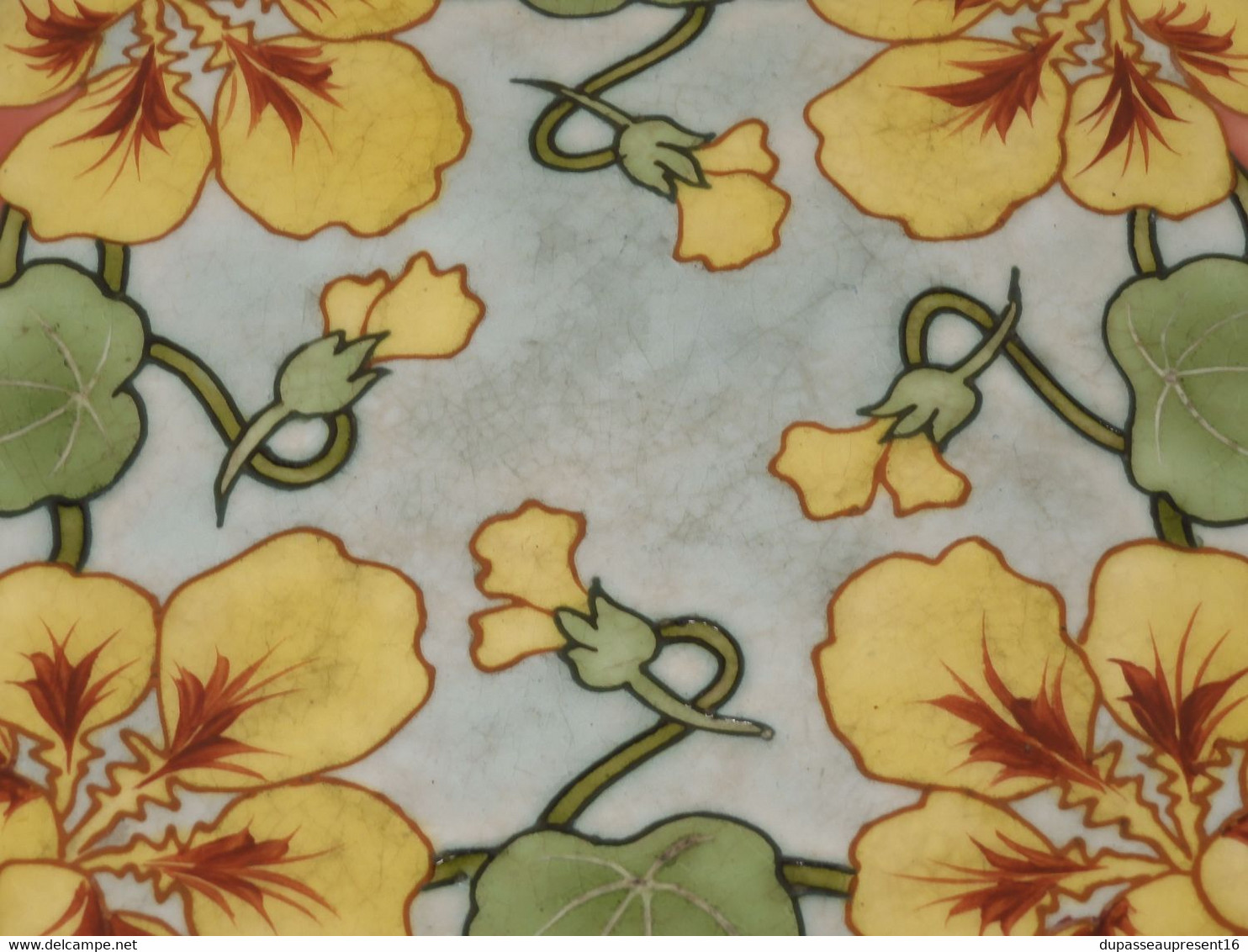 *RARE DESSOUS De PLAT ART NOUVEAU BARBOTINE CHOISY LE ROI Décor FLEURS JAUNES  E - Choisy Le Roi (FRA)