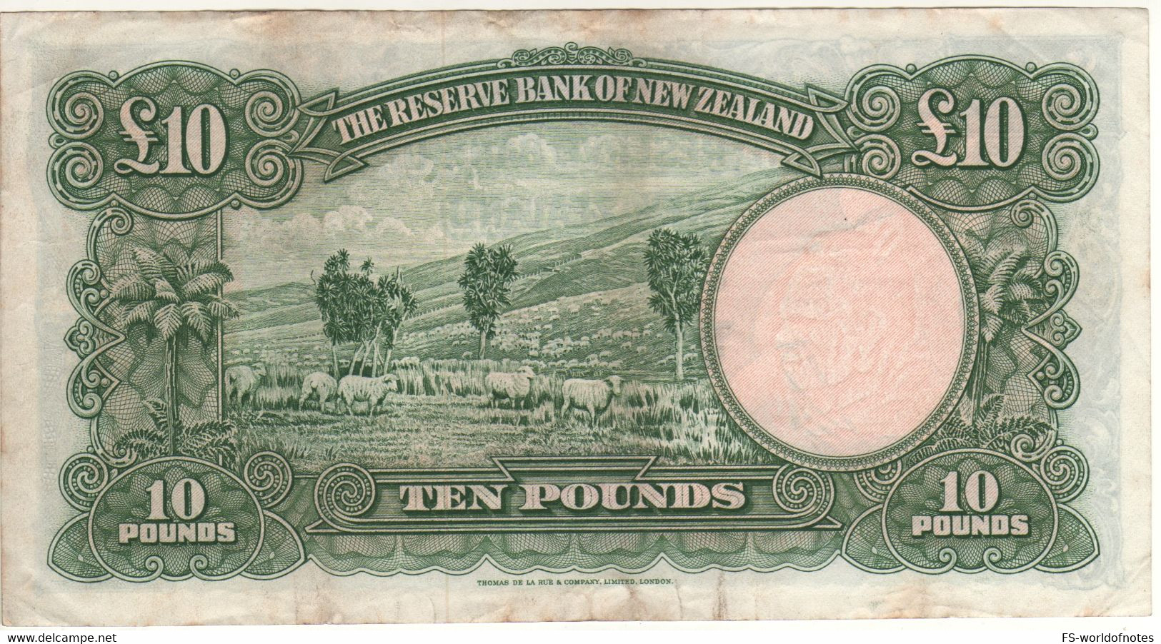 NEW ZEALAND   10 Pounds   P151d   ( ND  19687   Captain Cook + Sheep At Back )    Sign.  Fleming - Nieuw-Zeeland