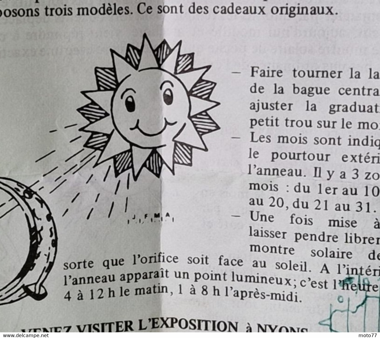 Ancien Mini CADRAN SOLAIRE Portatif En Pendentif - Mode D'emploi D'origine - La Montre D'une Autre époque - Vers 1980 - Sonstige & Ohne Zuordnung