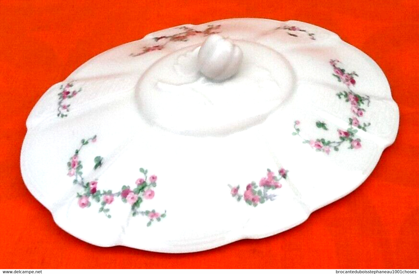 Début XXème Soupière / Légumier  Porcelaine de Limoges France Porcelaine blanche / Décor de roses