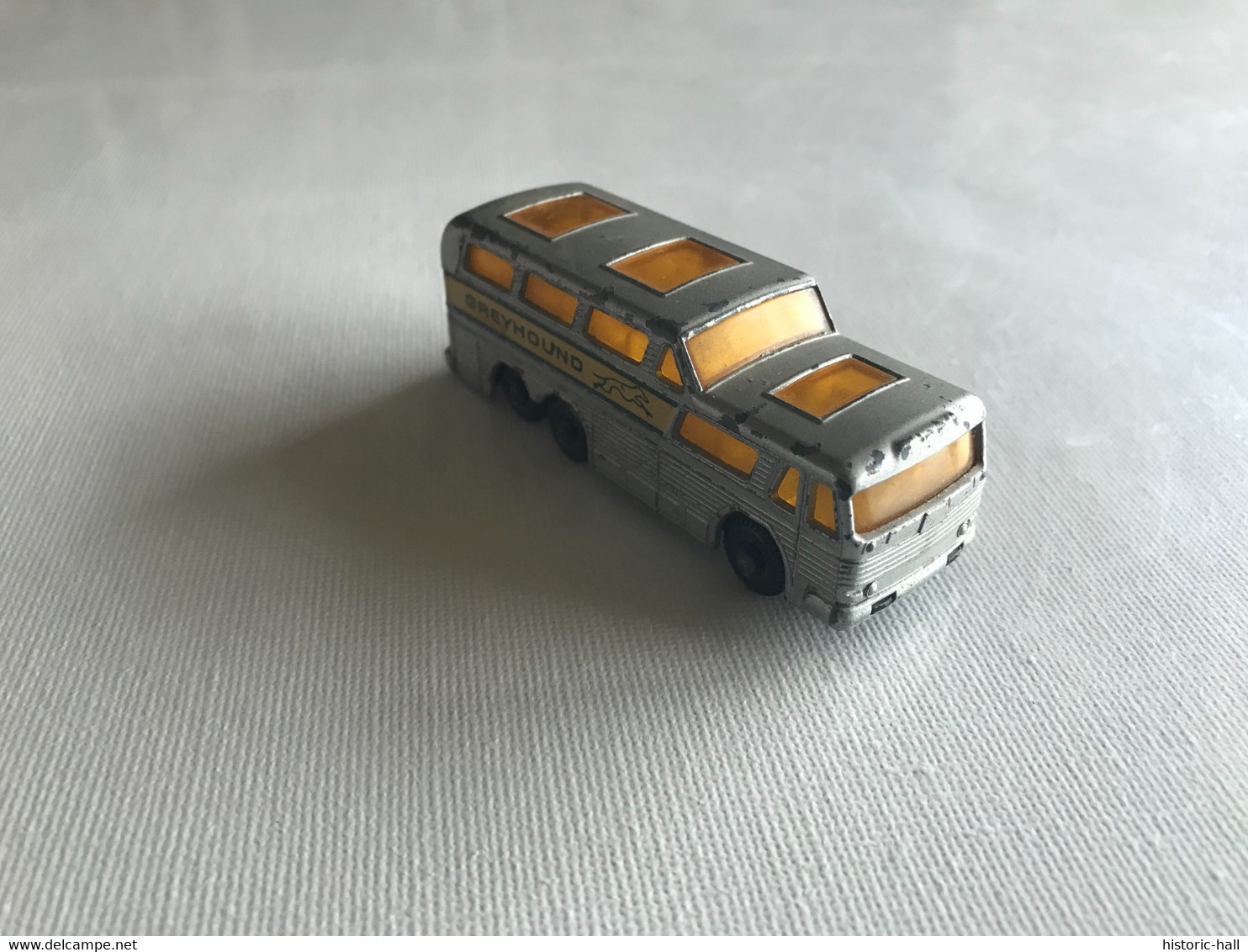 LESNEY - 66 - Coach Greyhound Bus  - 1:72 - Scale 1:72