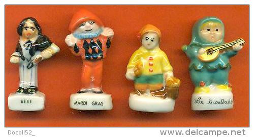 Lot De 4 Feves Porcelaine - Enfants - Personnages