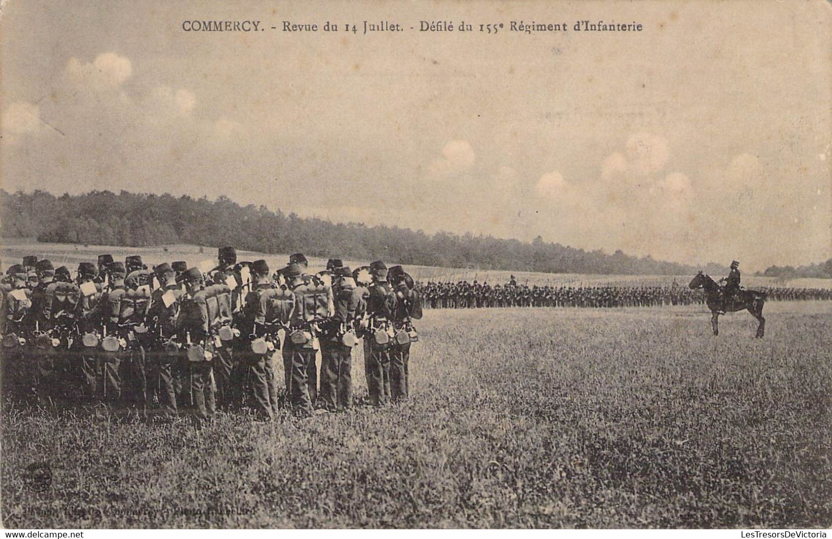 CPA - FRANCE - 55 - COMMERCY - Militariat - Revue Du 14 Juillet - Défilé Du 155è Régiment D'infanterie - Casernes