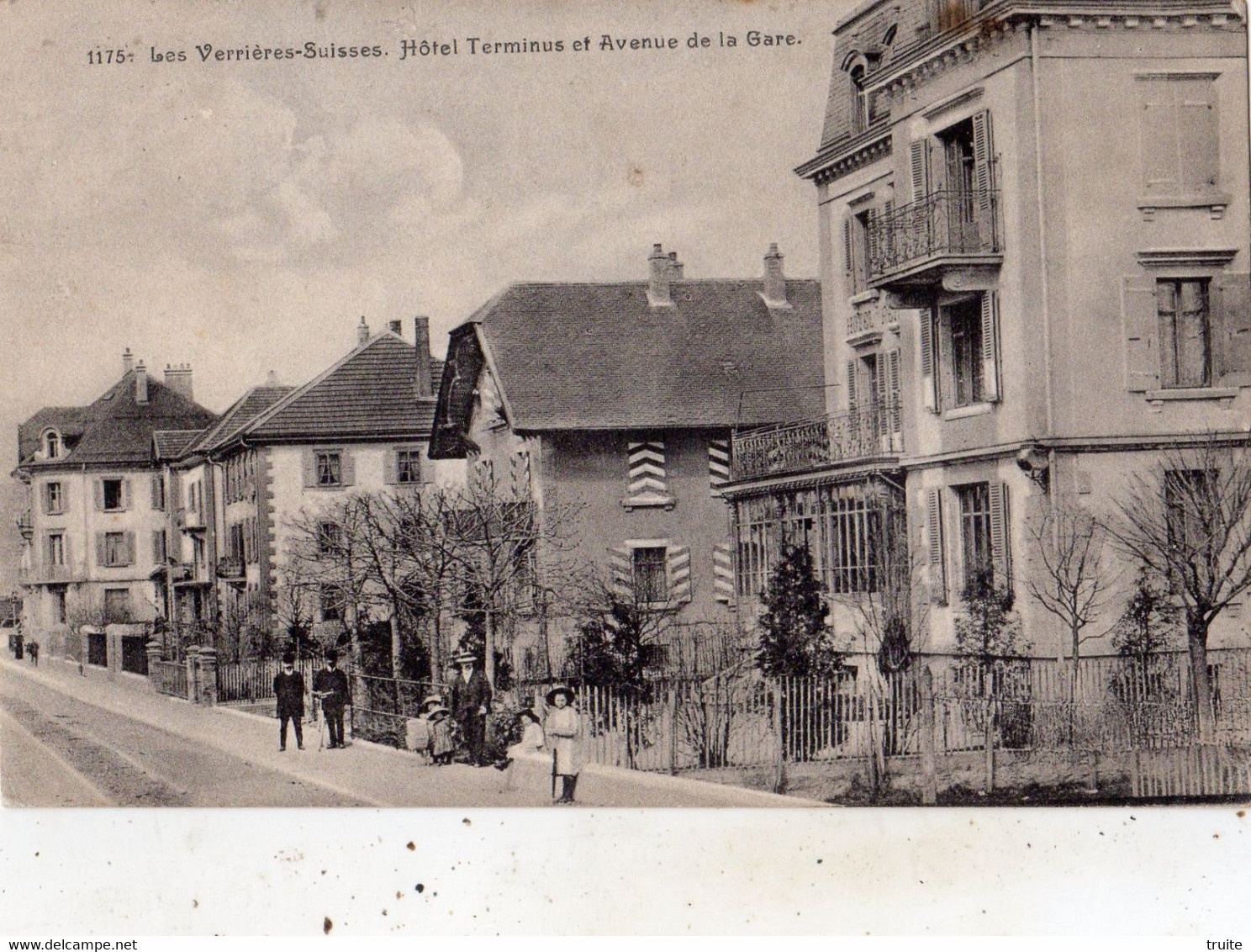 LES VERRIERES SUISSES HOTEL TERMINUS ET AVENUE DE LA GARE - Les Verrières