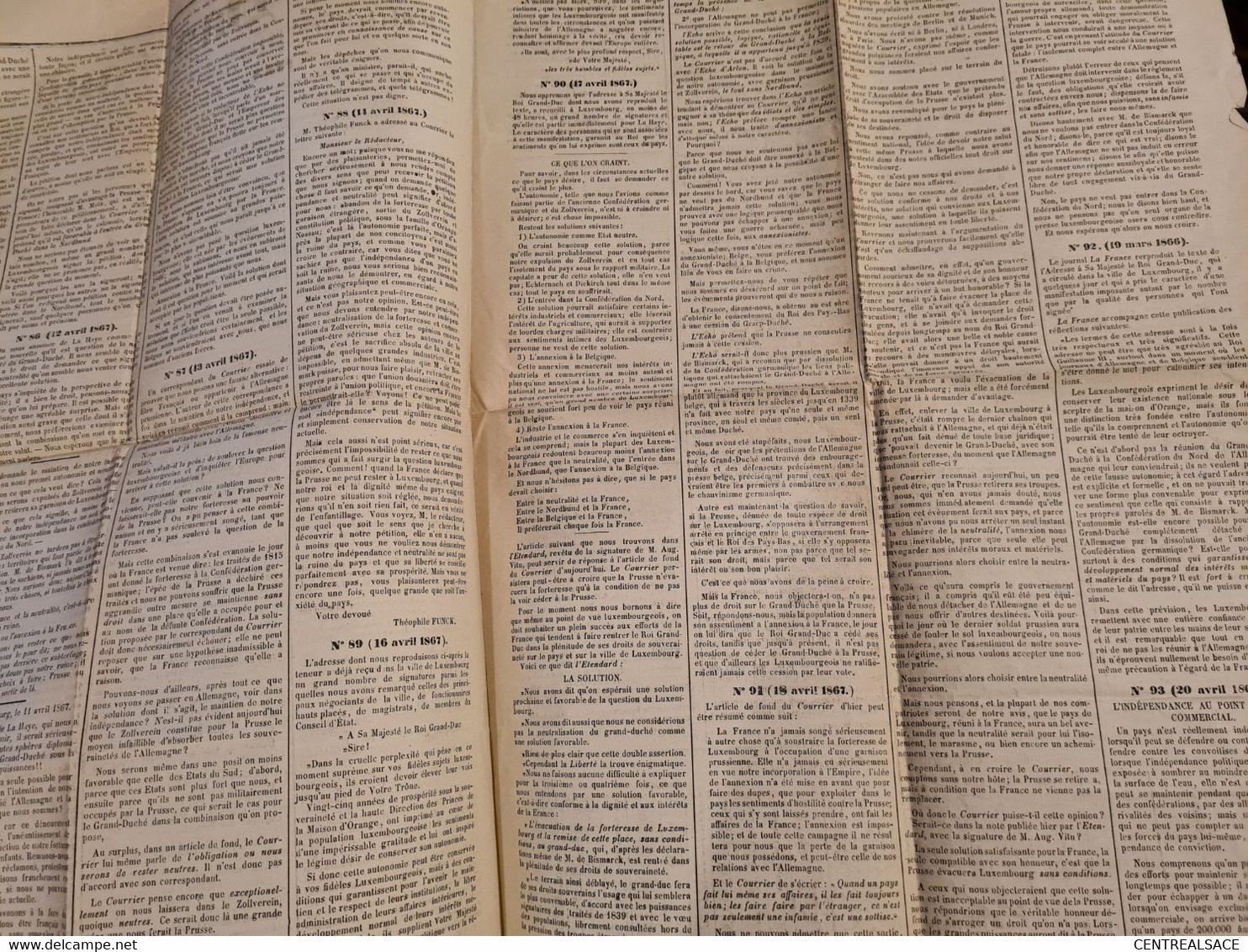 Papier Timbre Français 1867 SUR JOURNAL DAS LAND POLITISCHE LUXEMBURG LUXEMBOURG - Fiscale Zegels