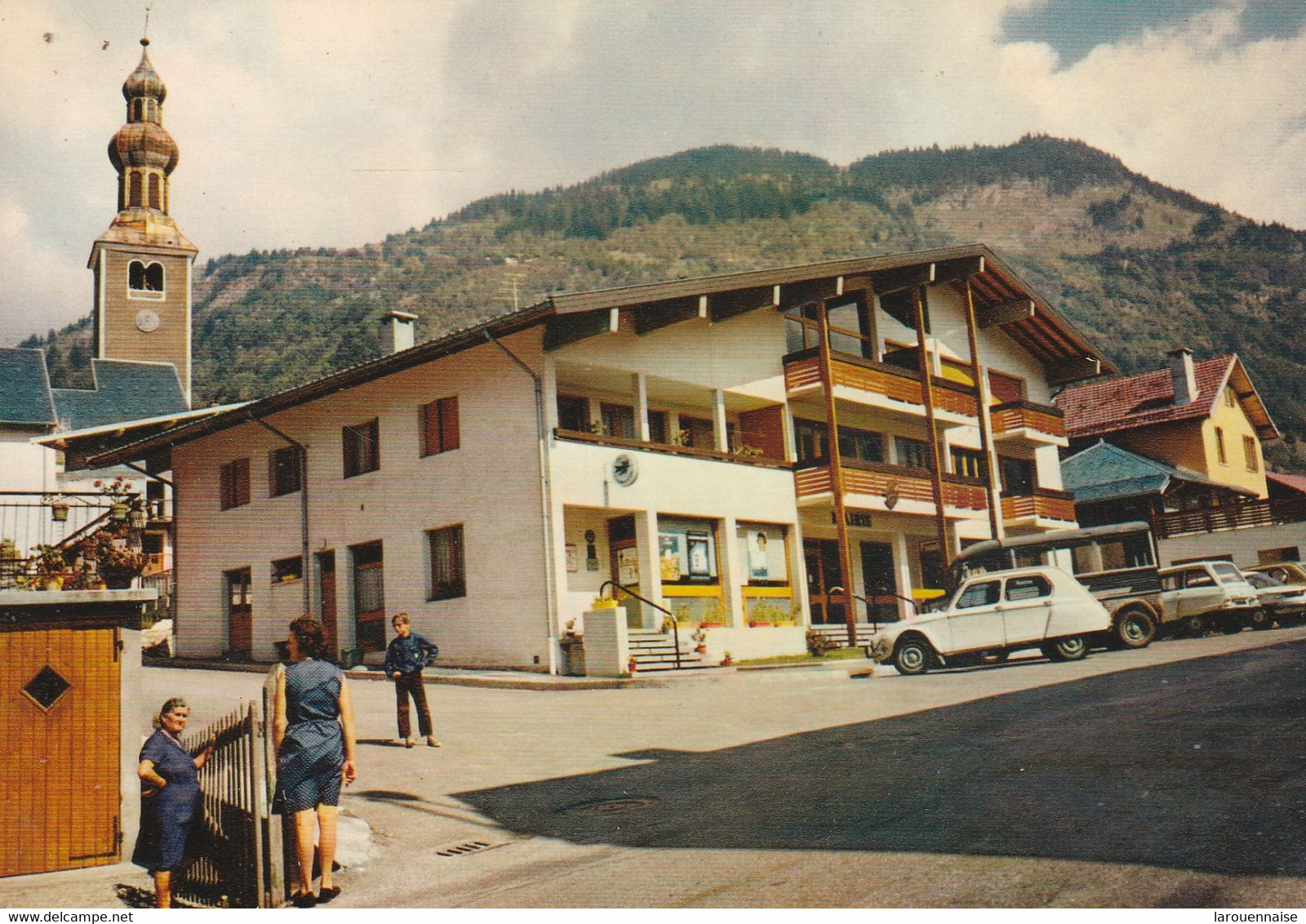 73 - BOZEL - La Mairie, La Poste Et L' Eglise - Bozel