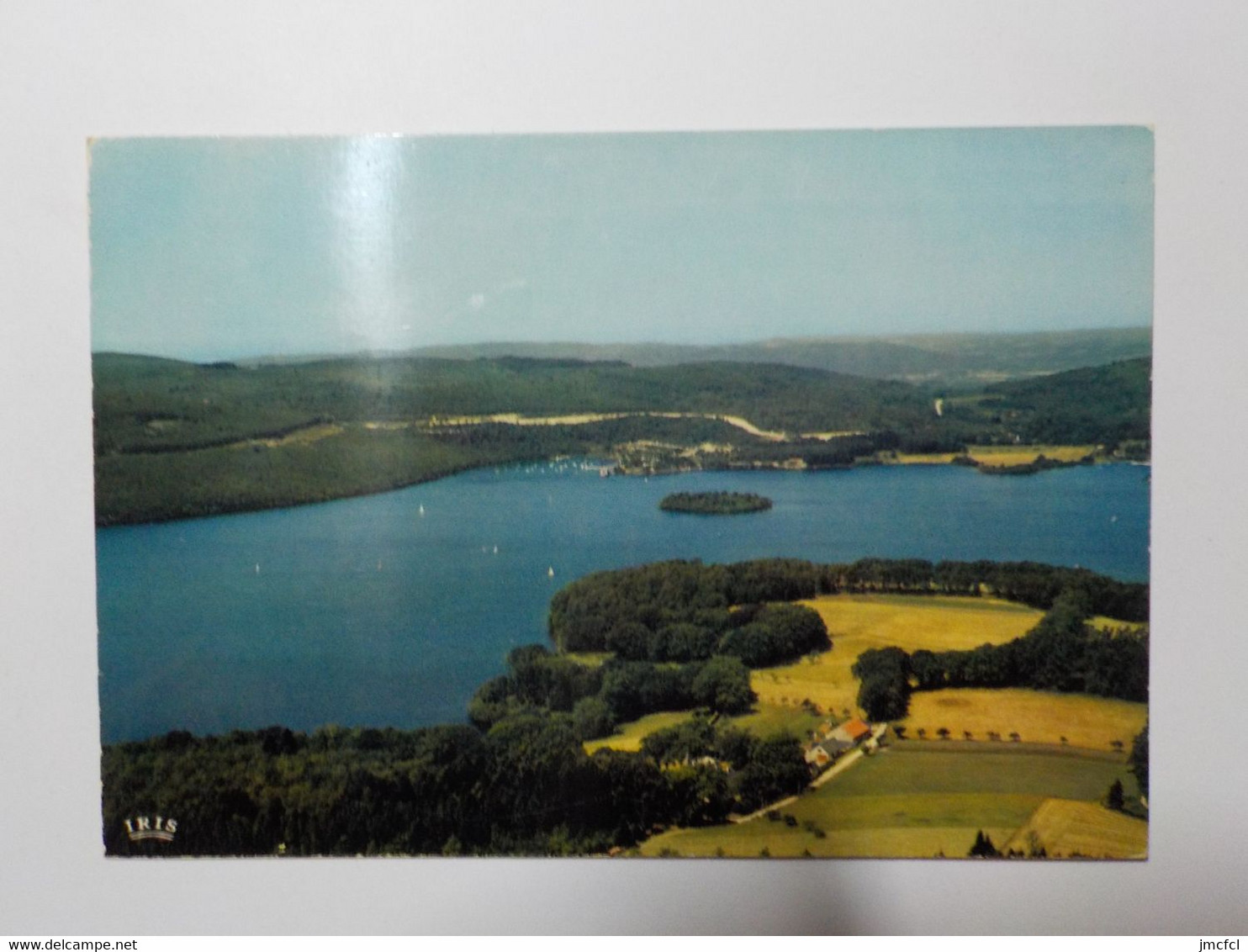 ROYERE DE VASSIVIERE  Entre Peyrat Le Chateau Et Royère   Le Lac De Vassivières - Royere