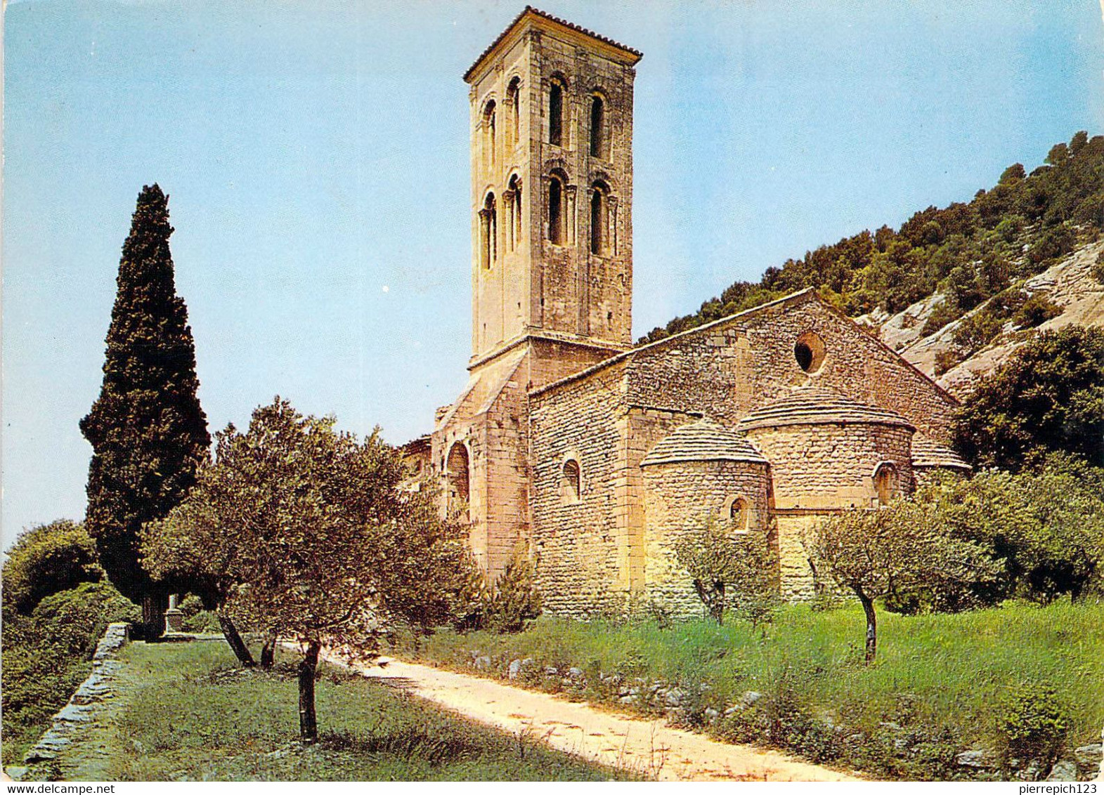 84 - Beaumes De Venise - Notre Dame D'Aubune - Chapelle Romane Du XIIIe Siècle - Beaumes De Venise