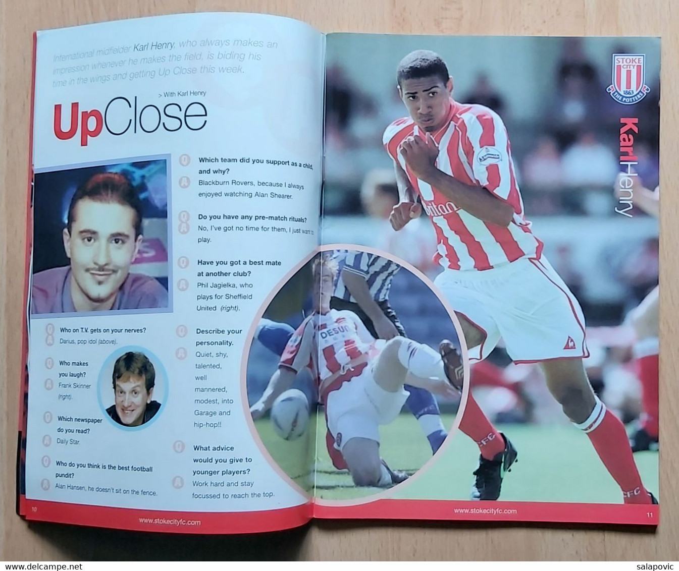 Stoke City Vs Sheffield Wednesday 28. December 2002  Football Match Program - Books