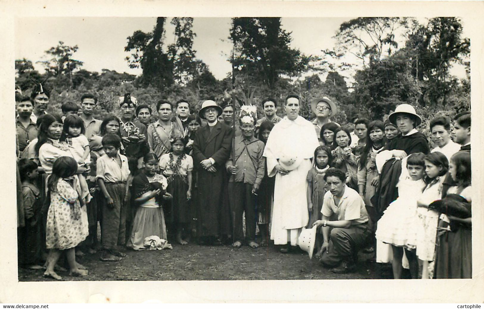 Ecuador - Puyo - Tarjeta Postal Foto - Prefecto Apostolico De Canelos En 1960 - Obra De La Santa Enfancia - Equateur