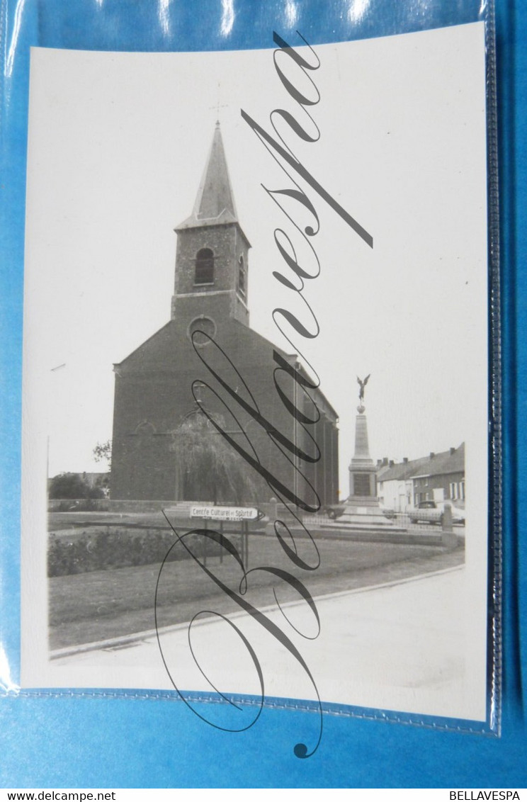 Ladeuze  Eglise St. Gery  & Monument Aux Morts 14-18  Chièvres Foto-Photo Prive Pris 28/06/1975 - Chièvres