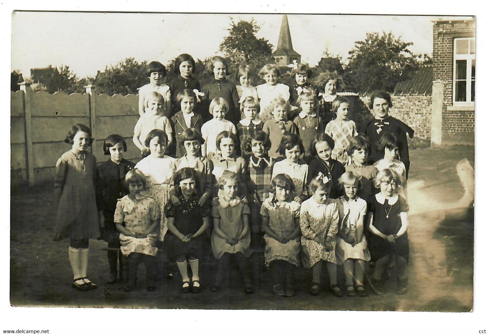 Winksele  Herent  FOTOKAART Van Een Klas Met Zicht Op De Kerk - Herent