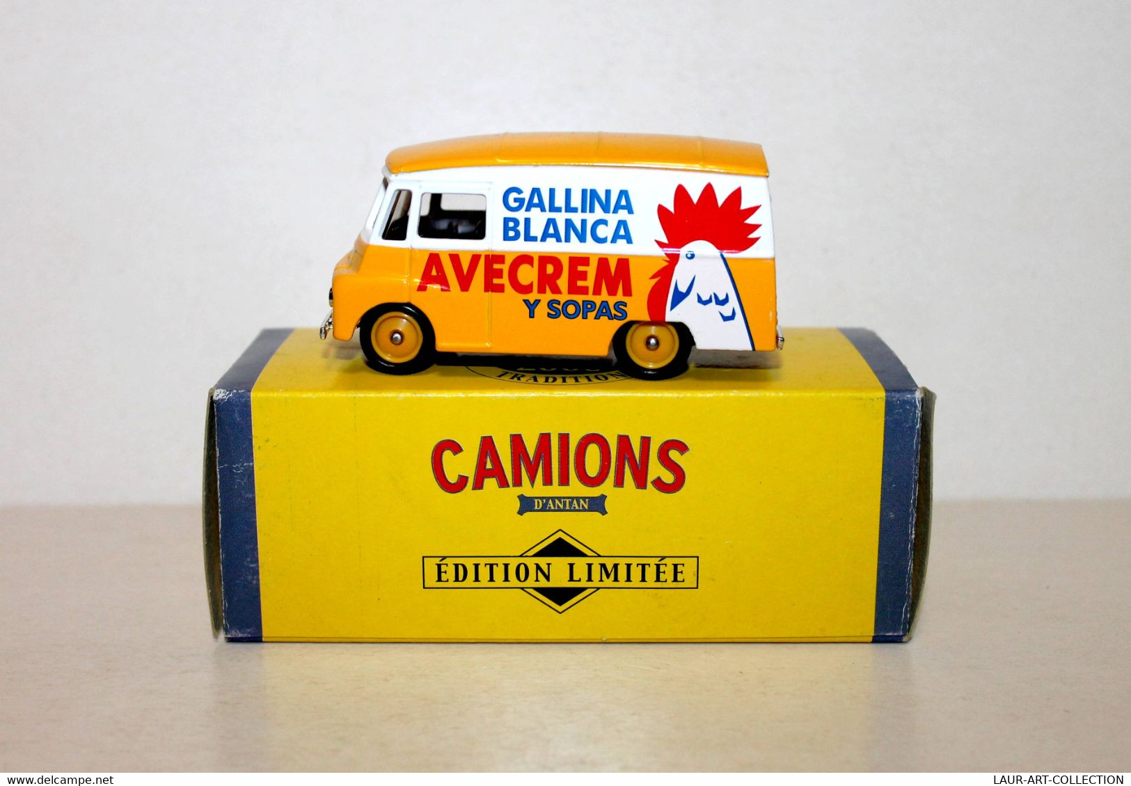 CORGI - CAMIONNETTE LIVRAISON MORRIS LD 150, PUB AVECREM, CAMION ANTAN 1956-2000 - AUTOMOBILE MINIATURE (2811.31) - Corgi Toys