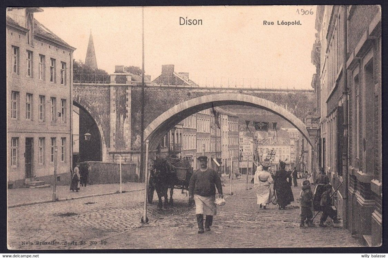 +++ CPA - DISON - Rue Leopold - Carte Animée - Attelage Cheval  // - Dison