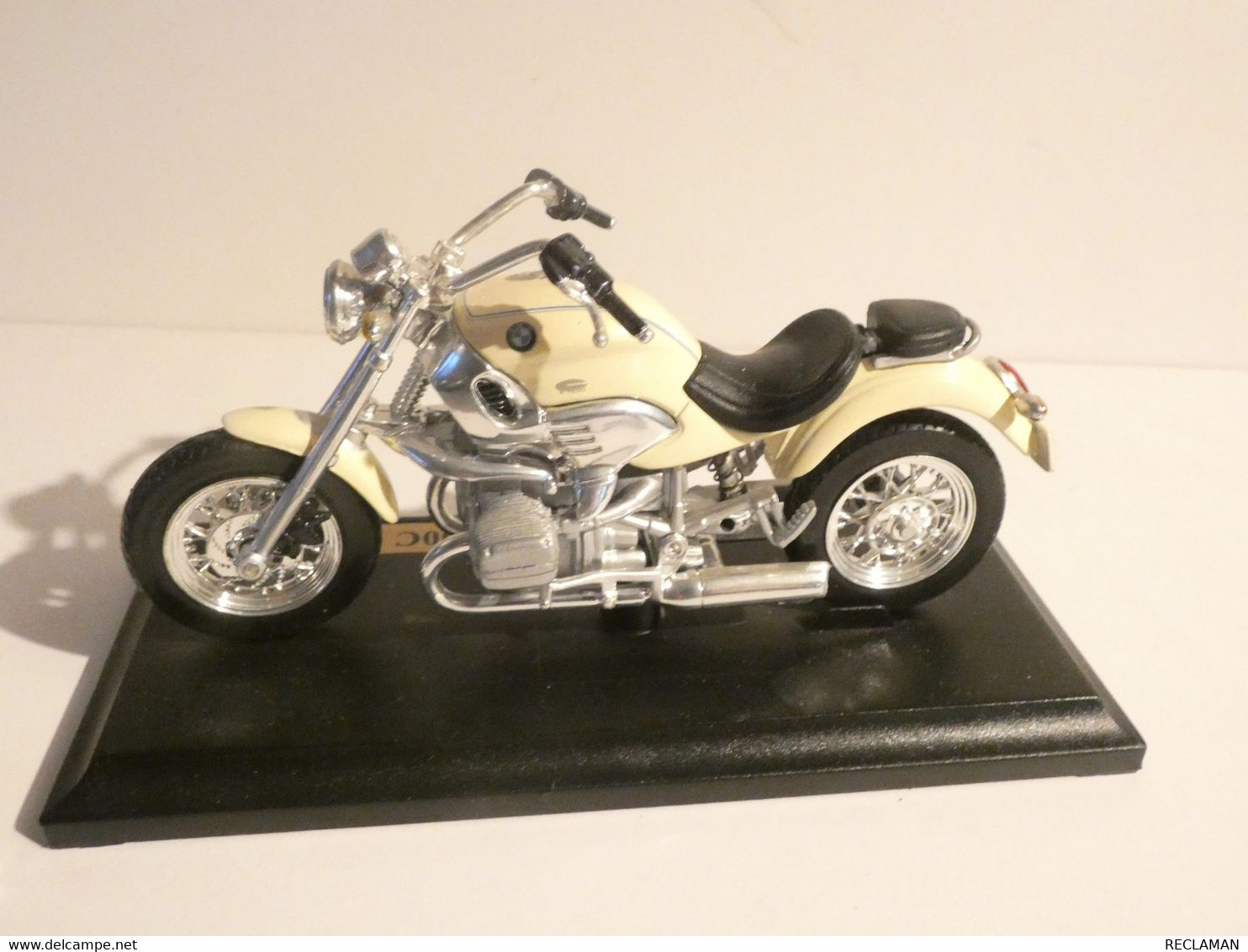 CUSTOM Vintage Moto 1/18 Maisto BMW R1200C - Motorcycles