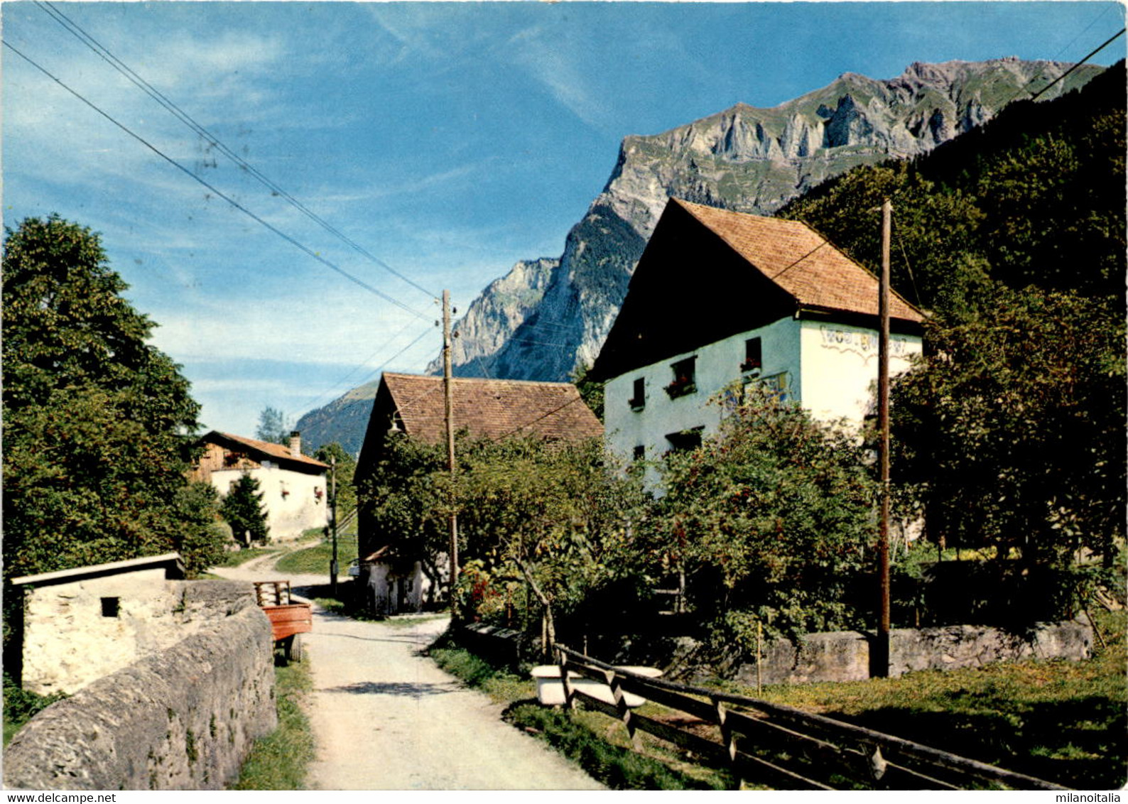 Maienfeld - Rathaus Der Freien Walser Mit Heidihaus (38758) * 20. 7. 1984 - Maienfeld