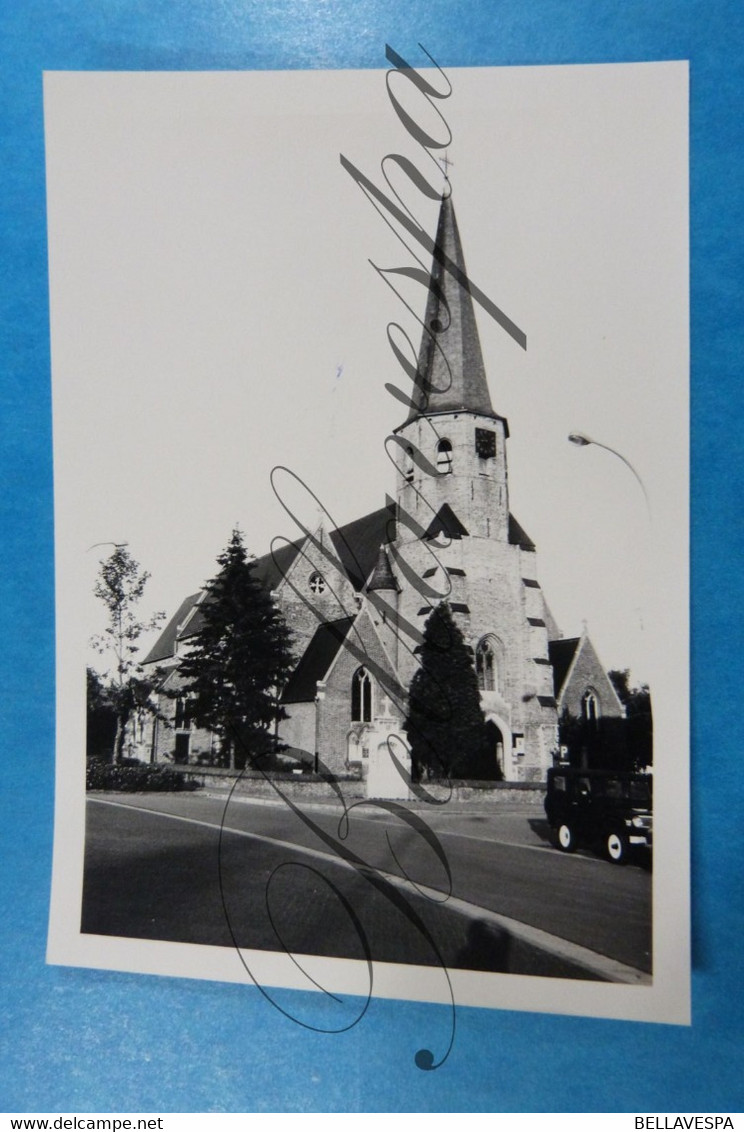 Loppem  Kerk St..Martinus  Foto-Photo Prive 0pname 04/07/1987 - Zedelgem