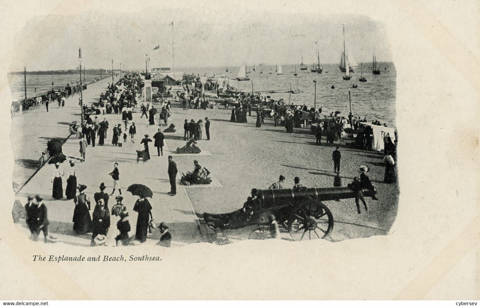 SOUTHSEA - The Esplanade And Beach - Southsea