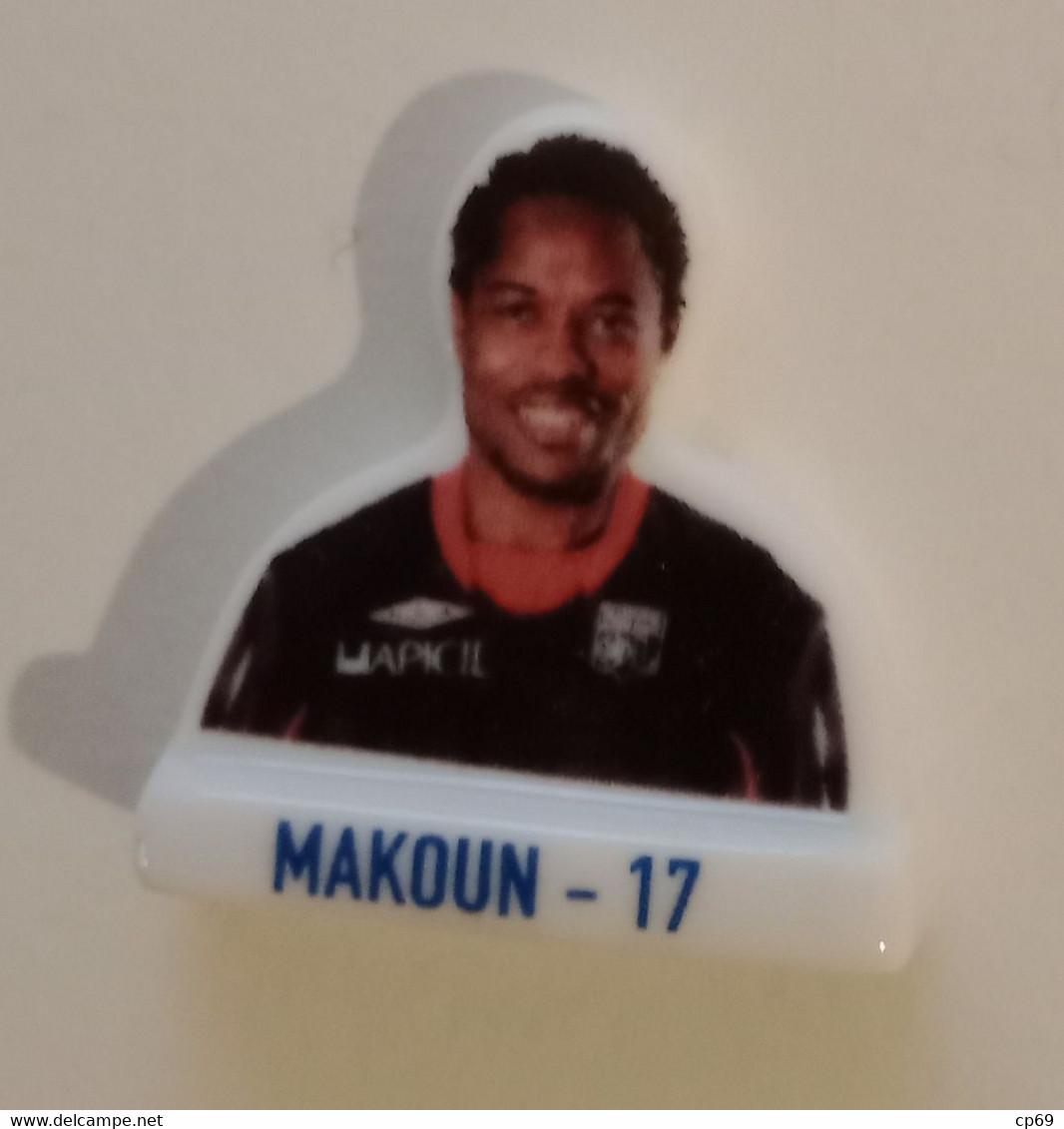 Fève Olympique Lyonnais OL Makoun N°17 Sport サッカー Football 足球 Calcio Soccer 축구 Joueur プレーヤー Player 玩家 En TB.Etat - Sports