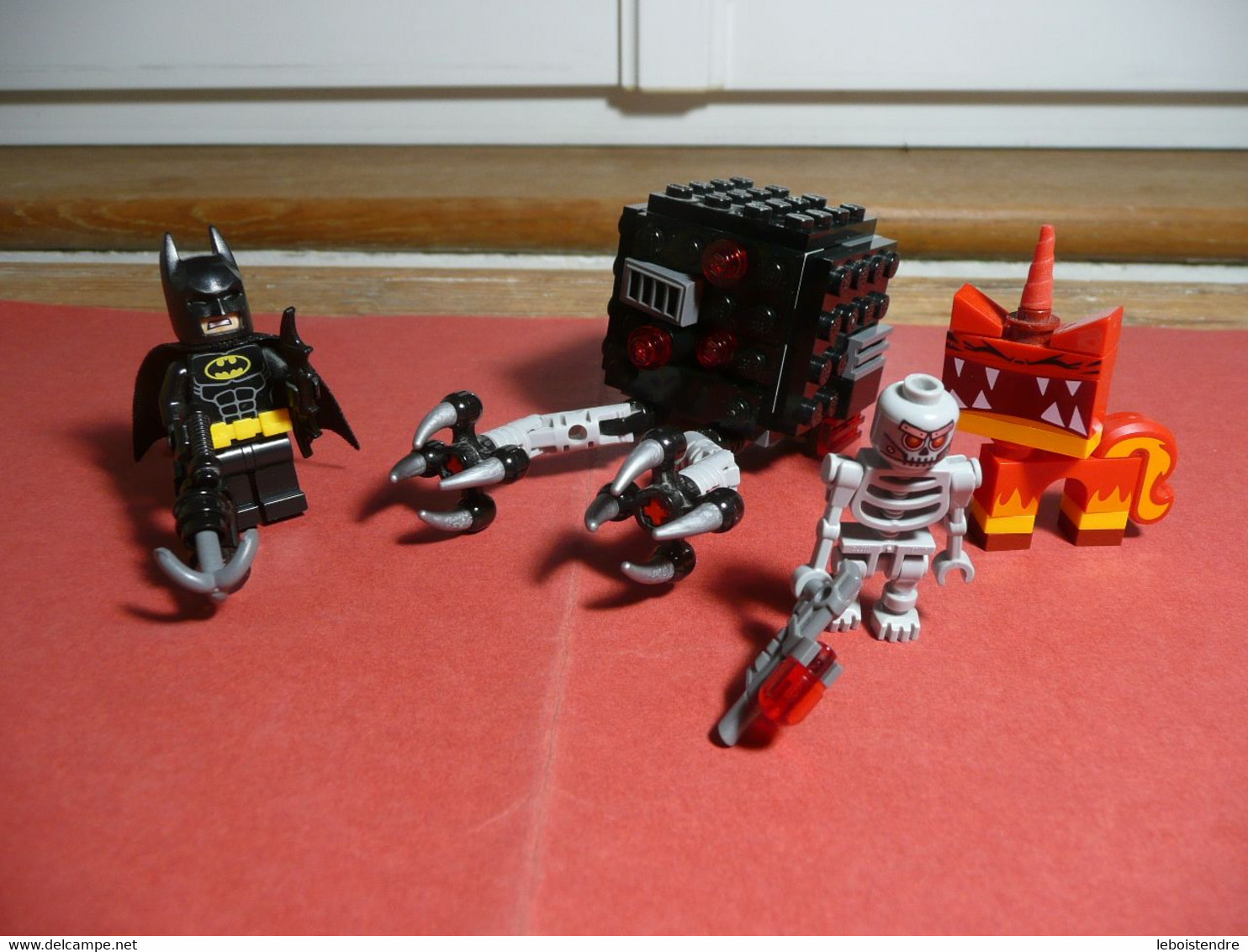 LEGO 70817 THE LEGO MOVIE 2 BATMAN AND SUPER ANGRY KITTY ATTACK  COMPLET DES PIECES SANS NOTICE SANS BOITE SKELETON - Non Classés