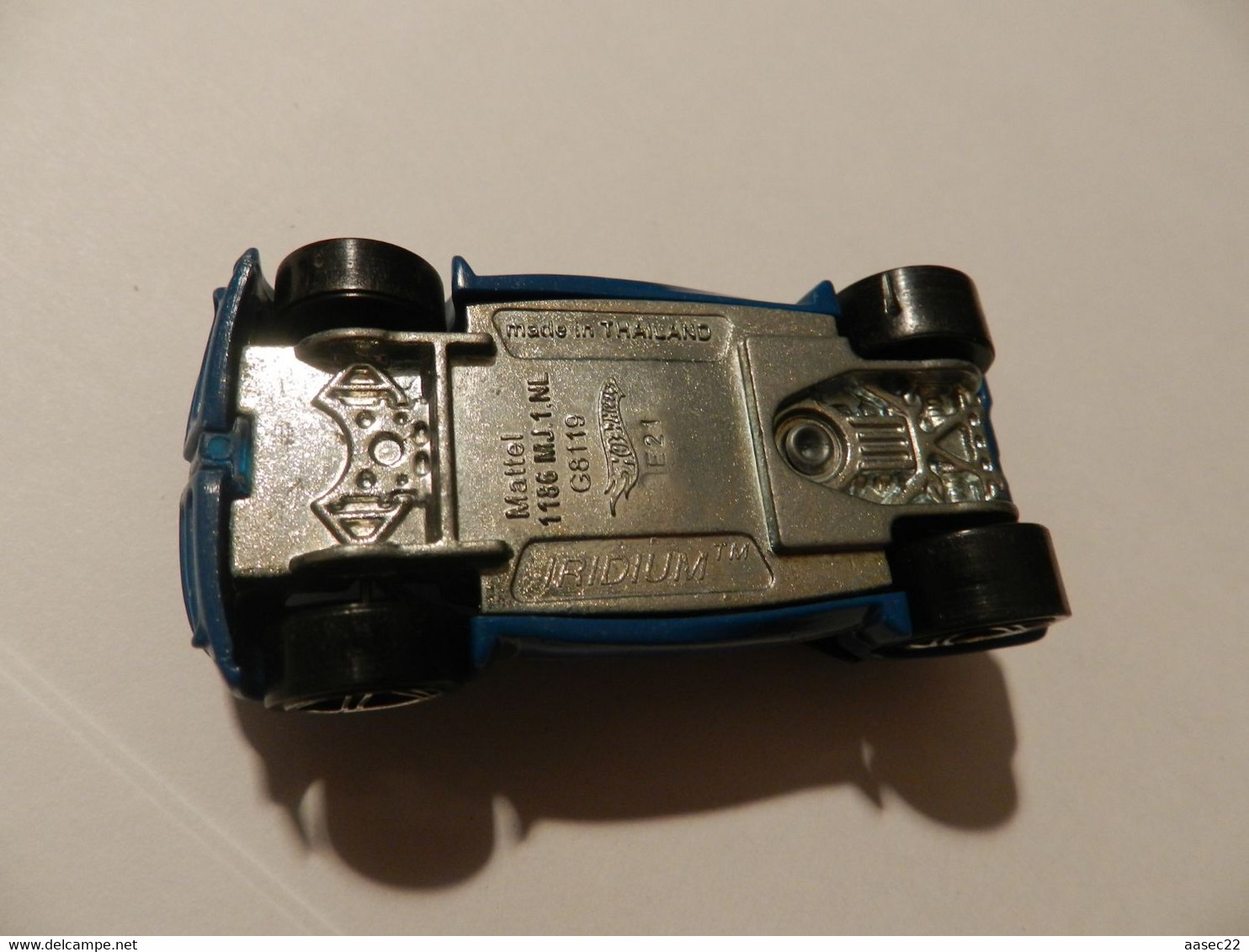 Hotwheels   Iridium    /    2005   ***   2127   *** - HotWheels