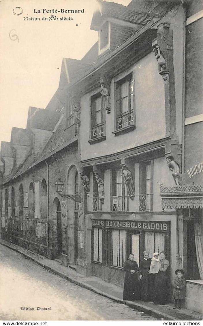 La Ferté Bernard         72        Maison Et Café Du 15 ème Siècle          (voir Scan) - La Ferte Bernard