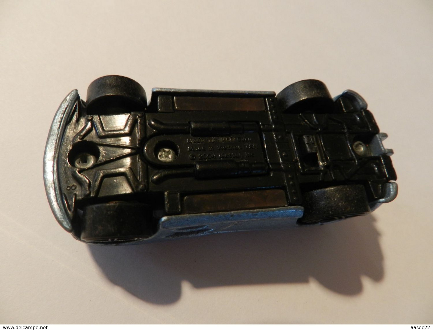 Hotwheels     McD     /    2004   ***   2099   *** - HotWheels