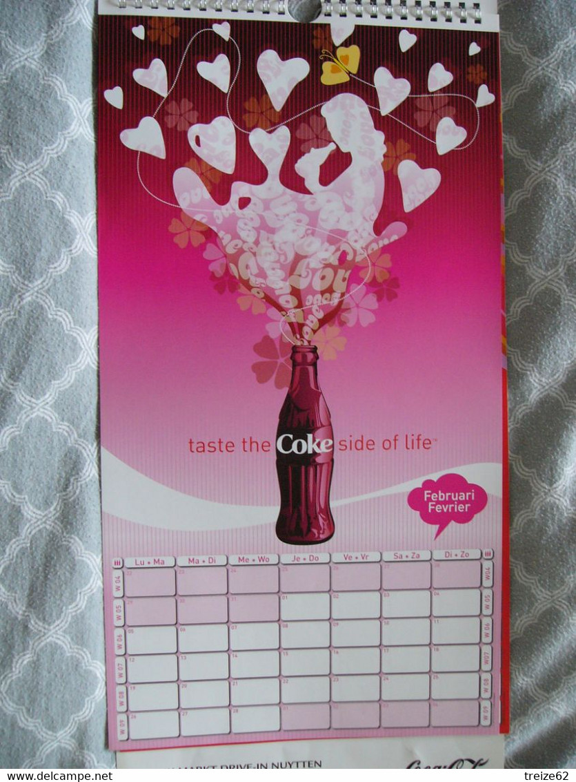 Grand Calendrier Coca Cola 2007 12 Mois 12 Pages Illustrations Différentes - Calendars