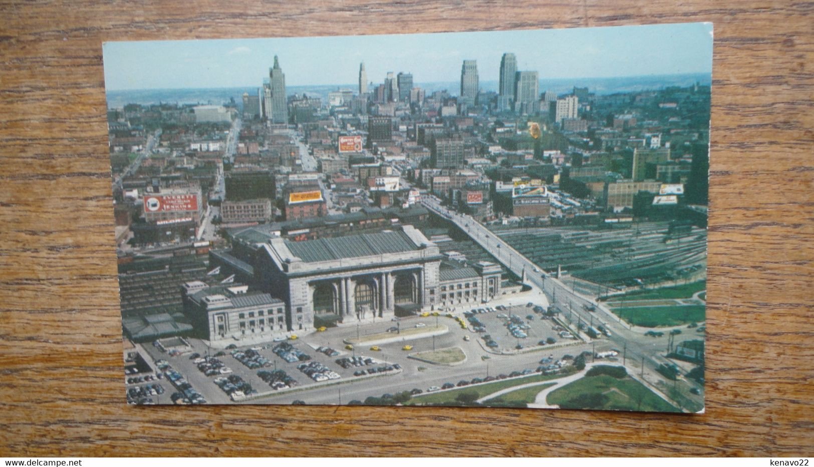 états-unis , Kansas City - Missouri , Union Station And Sky Line , As Seen From Atop The Liberty Memorial Monument - Kansas City – Missouri