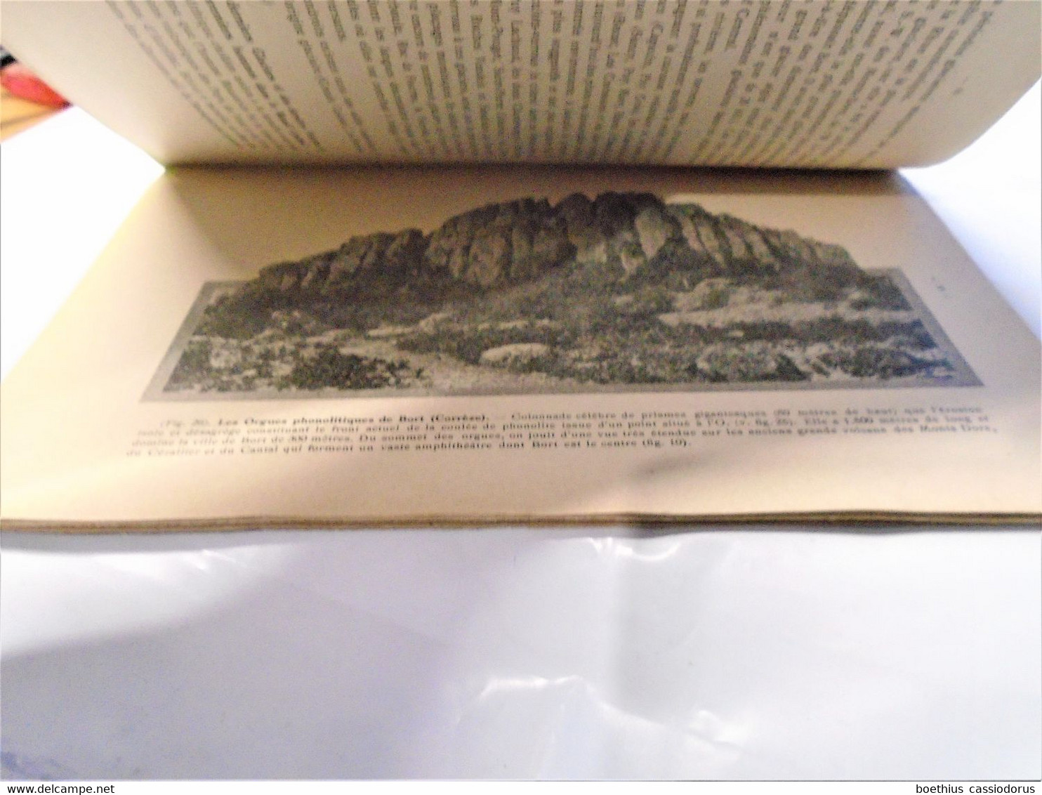 LE MASSIF CENTRAL DE LA FRANCE ETUDE GEOGRAPHIQUE ET GEOLOGIQUE SOMMAIRE 29 FIG 2 PLANCHES 1919 PH. GLANGEAUD - Ohne Zuordnung